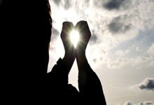 必赢官网：CBA官方罚单：山西外援迪亚洛竖中指侮辱性手势罚5万 主帅罚2万.